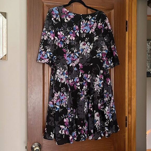 Floral Torrid Dress with Bell Sleeves - Picture 7 of 12